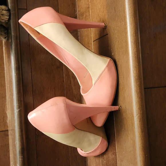 Pink and white platform heels - Picture 2 of 2